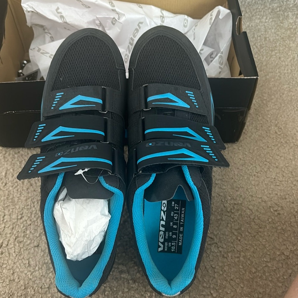 Women's Black Athletic Shoes with Blue Accents